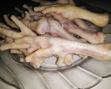 Foto langkah ke 5 dari resep 65. Tips Mengupas Kulit Ceker Ayam.