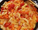 Tojásos lecsó recept fázis 3 fotója