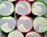 Foto langkah ke 7 dari resep Bolu kukus mawar lembut irit telur.