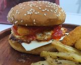 Foto langkah ke 7 dari resep Chicken Burger.