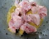 Foto langkah ke 4 dari resep 9. Opor Ayam Kentang.