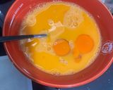 Foto langkah ke 1 dari resep Telur Kukus Sosis Sayuran.