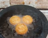 A picture of step 5 of Crispy aalu tikki.