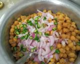A picture of step 5 of چنا چاٹ.