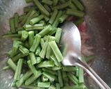 A picture of step 2 of French beans curry.