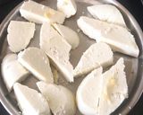 A picture of step 1 of Afgani paneer.