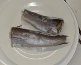 A picture of step 1 of Hake fish.