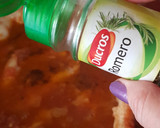 Foto del paso 13 de la receta: Manitas de cordero guisadas con patatas en olla rápida