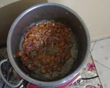 A picture of step 2 of Simple Leftover Rice under 3 minutes.