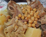 Foto del paso 2 de la receta: Puchero de garbanzos con repollo