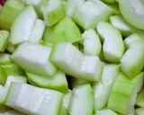 Hình bước làm 1 của món Canh bí đao nước hầm xương