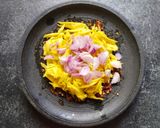 Foto langkah ke 4 dari resep Sambal Mangga Kweni.