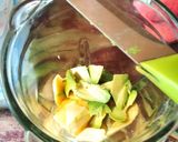 Foto langkah ke 2 dari resep 160). Mango-Avocado Smoothies 🍋🥑.