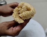 संक्रांत स्पेशल तिळाची फुलदाणी (Tilachi Fuldani Recipe In Marathi) रेसिपी स्टेप 3 फोटो 