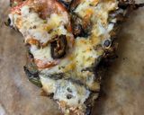 Foto del paso 4 de la receta: Pizza keto de berenjenas y zapallitos