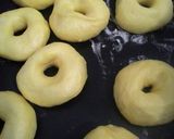 Foto langkah ke 6 dari resep Donat kentang super lembut.