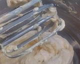 A picture of step 2 of Butter cream.
