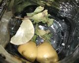 A picture of step 1 of Orange mojito.