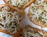 A picture of step 3 of Bread pizza.
