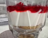 Foto del paso 9 de la receta: Tarta de queso con compota de fresa (receta fría)