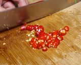 A picture of step 2 of Chili Garlic Prawns (Mild Spicy Gambas).