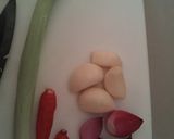 A picture of step 1 of Fried rice sushi.