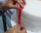 Foto del paso 9 de la receta: Pastel de fondant navideño