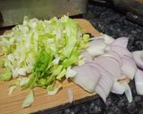 A picture of step 1 of Cabbage onion pakoda.