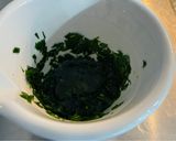 Une image de l'étape 2 de Pommes de terre au persil et ses brochettes de bœuf.