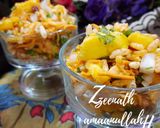 A picture of step 2 of Mango Bhel.