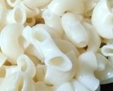 व्हाईट सॉस मैकरॉनी (white sauce macaroni recipe in Hindi) रेसिपी चरण 1 फोटो