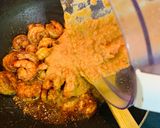 A picture of step 4 of Smoked Prawns Karahi.