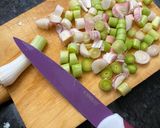 Foto del paso 1 de la receta: Huevos revueltos con espárragos