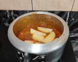 A picture of step 8 of MASALEDAR NENUA ALOO ki SABZI...