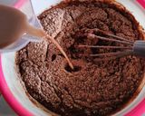 Foto langkah ke 4 dari resep Brownies cup kukus fla coklat.