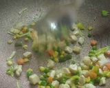Foto langkah ke 8 dari resep Cream Of Chicken Soup Mudah dan Sederhana.