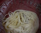 Foto langkah ke 2 dari resep Pasta carbonara simple.