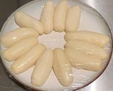 A picture of step 4 of Biangbiang mian/noodles (handpulled noodles).