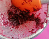 Foto del paso 1 de la receta: Polos de cereza cubiertos de chocolate (helado)