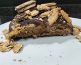 Foto del paso 7 de la receta: Tarta fría de galletas con chocolate 🍫 y manzana 🍎