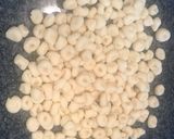 A picture of step 6 of Dumpling in coconut sauce (mathobosha).