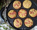 Foto langkah ke 9 dari resep Martabak Mie Sosis.