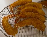 A picture of step 4 of Japanese Shrimp Fry and Miso Soup.