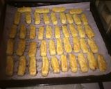 Foto langkah ke 4 dari resep Kastengel gurih banget recomended.