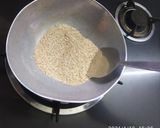 તલ ની પેપર ચીકી (Til Paper Chiki Recipe In Gujarati) રેસીપી સ્ટેપ2ફોટો