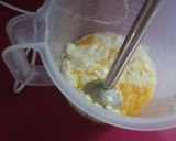 Foto del paso 3 de la receta: Flan de queso crema hecha en casa