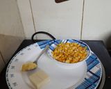 A picture of step 1 of Butter and Cheese corn pizza.