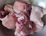 Foto langkah ke 1 dari resep Ayam Goreng.
