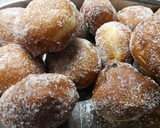 Foto del paso 7 de la receta: Rosquitas y bolas de fraile súper esponjositas