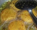A picture of step 8 of Aloo kay kabab.